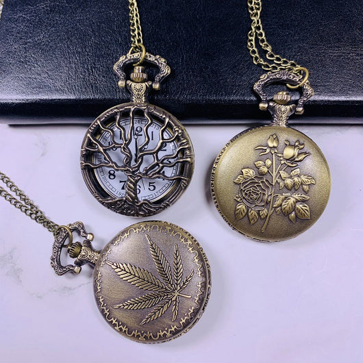 Reloj de Cuarzo Árbol de la Suerte con Cordón Maple Leaf