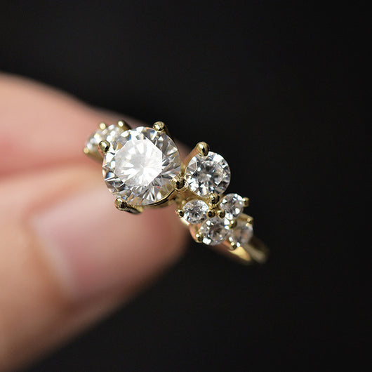 Anillo de Diamante Brillante con Zirconia de Plata para Mujer - Image 14