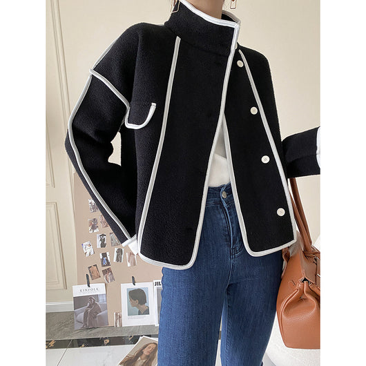 Abrigo Cropped con Cuello Alto y Ribete Contrastante - Image 14