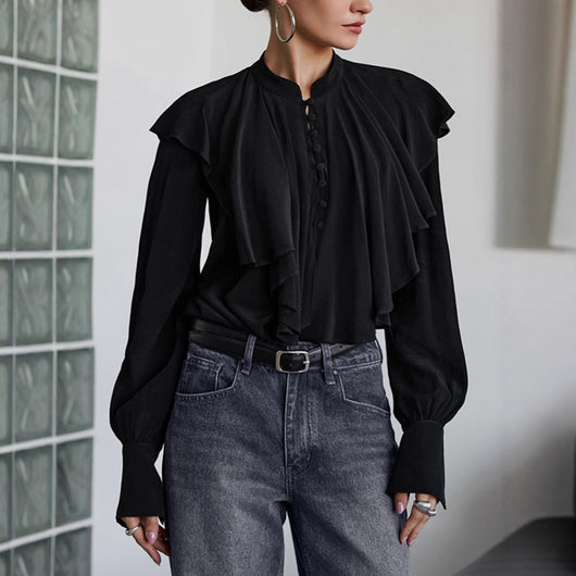 Blusa Negra Elegante con Volantes Drapeados Estilo Palacio - Image 4