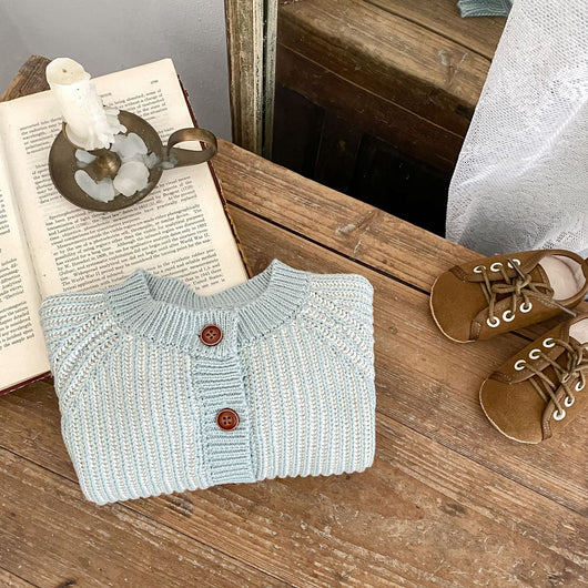 Cardigan Tejido Bicolor para Bebé con Cuello Redondo - Image 11