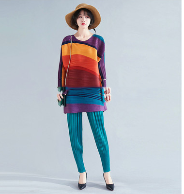 Blusa Coreana Oversize Rayas Arcoíris Talla Grande - Image 10