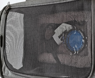 Bolsa Transportadora Plegable para Mascotas con Ventilación - Image 7