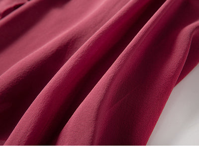 Camisa de Seda Escote V para Industria Pesada con Detalles en Madera - Image 11
