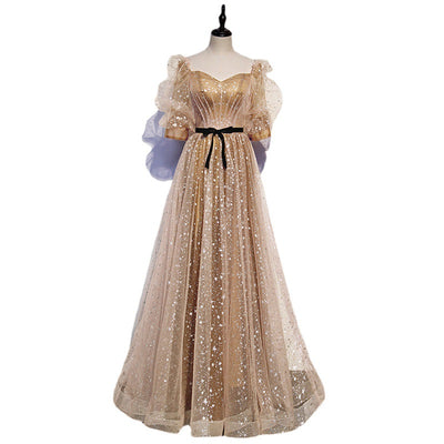 Vestido de Noche Dorado Ajustado para Eventos Corporativos - Image 3