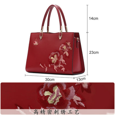 Bolso Diana de Cuero con Bordado de Peonía y Mariposa - Gran Capacidad - Image 4