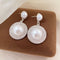 Aretes Minimalistas de Perla Estilo Francés Retro