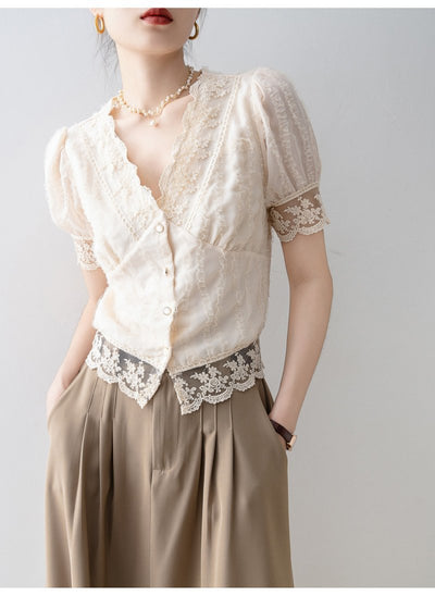 Blusa Elegante de Verano con Encaje y Manga Corta - Image 10