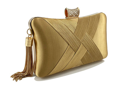 Bolso de Noche Elegante con Cierre Diamante Trenzado y Flecos Metálicos - Image 4