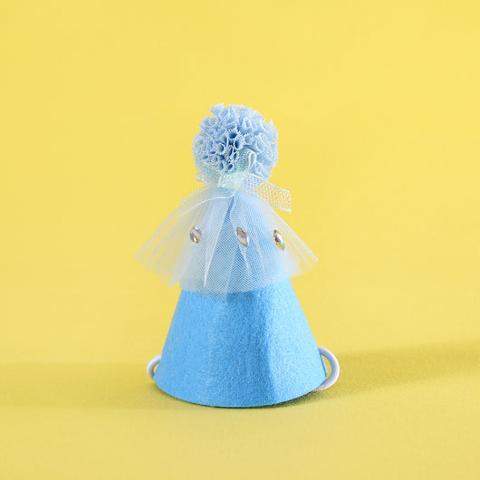 Conjunto de Accesorios para Mascotas: Falda de Tul con Lentejuelas, Babero de Encaje y Sombrero de Fieltro - Image 9