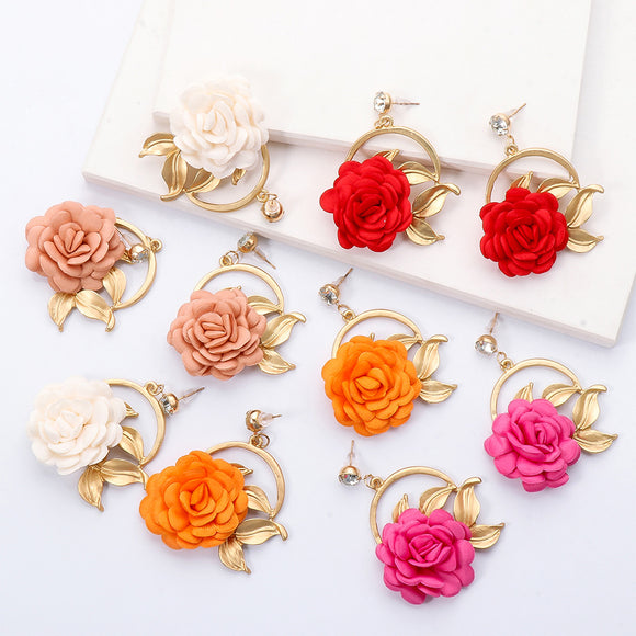 Aretes Colgantes de Tela Floral