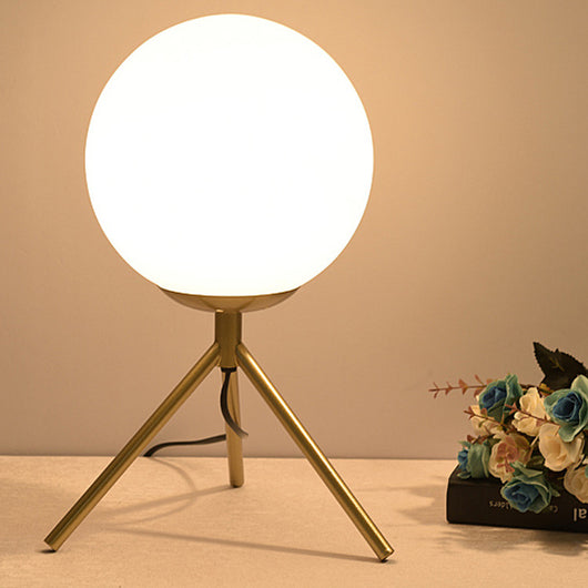 Lámpara de Escritorio Nórdica con Control Remoto - Luz Cálida Romántica para Dormitorio - Image 8