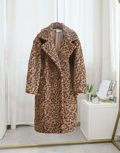 Abrigo Holgado de Lana Esquilada Premium - Image 7