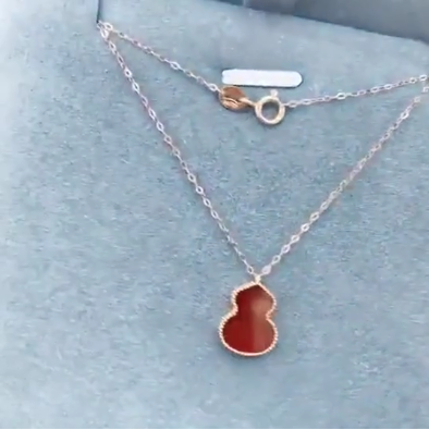 Collar de Oro 18k para Mujer con Cornalina - Cadena Ajustable Elegancia Clásica