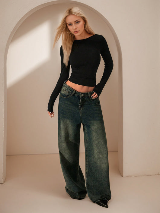 Blusa Ajustada Elegante con Encaje y Cuello Redondo - Image 13
