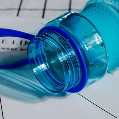 Vaso Multifuncional de Gran Capacidad con Spray y Popote para Niños - Image 8