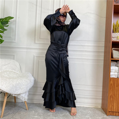 Traje Ejecutivo: Blusa de Satén con Cuello Redondo y Falda Ajustada - Image 3