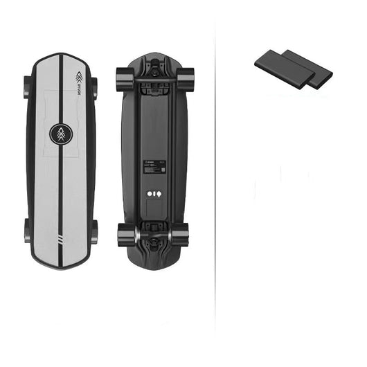 Patineta Eléctrica de Cuatro Ruedas con Doble Motor Integrado - Image 9