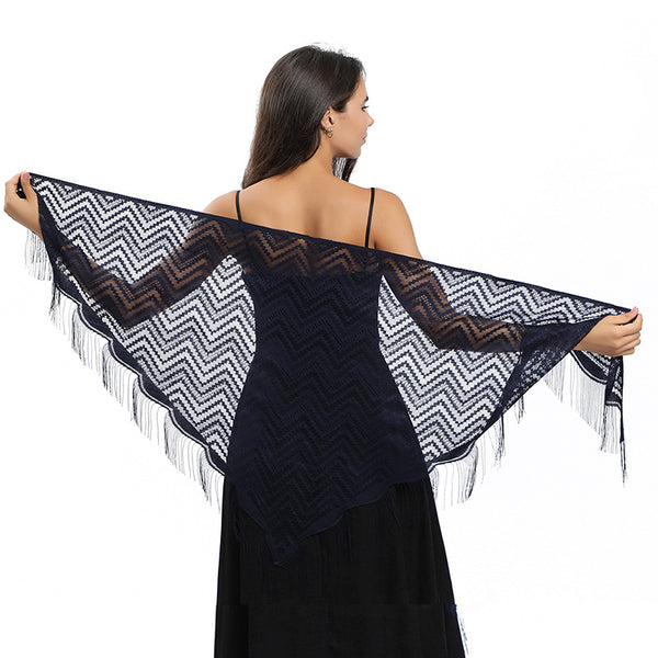 Vestido de Noche con Capa de Encaje y Escote Triangular