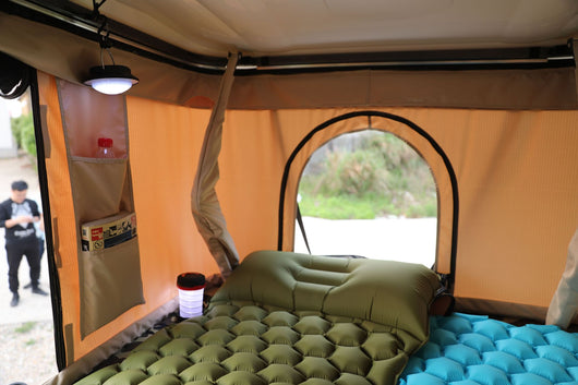 Colchoneta Inflable de Panal para Camping y Tienda de Campaña - Image 10
