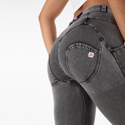 Pantalones Deportivos Levantacaderas para Yoga y Running - Image 17