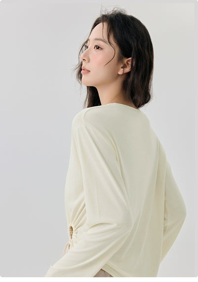 Blusa Deportiva Modal con Recortes Laterales y Cordón Ajustable - Image 21