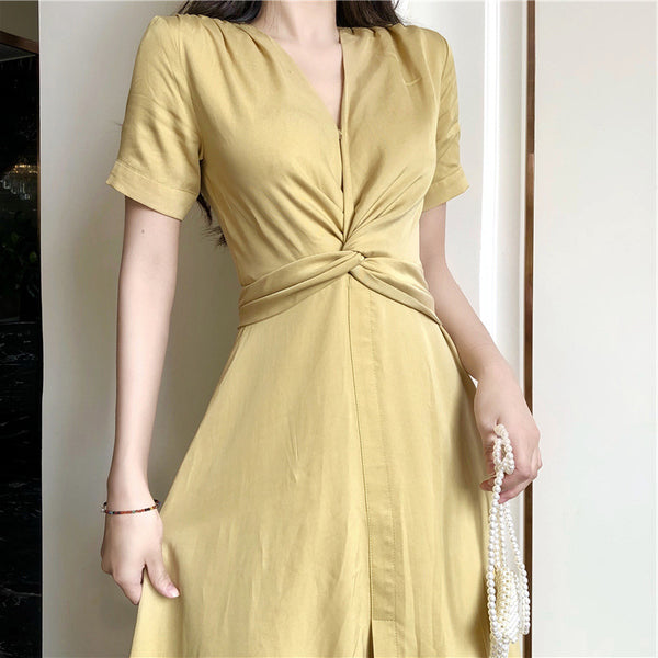 Falda Larga Amarillo Claro con Cintura Campánula Floral Francés