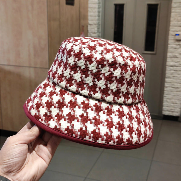 Gorra Pescador Pata de Gallo Clásica Blanco y Negro con Visera Grande - Image 9