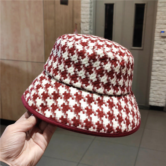 Gorra Pescador Pata de Gallo Clásica Blanco y Negro con Visera Grande - Image 9