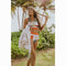 Bikini Dos Piezas con Shorts de Cintura Alta y Escote Ombliguero
