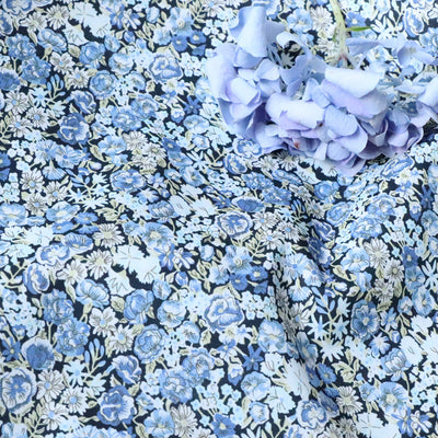 Tela Estampada de Algodón Terciopelo Rosas Azules - 80 Piezas - Image 8