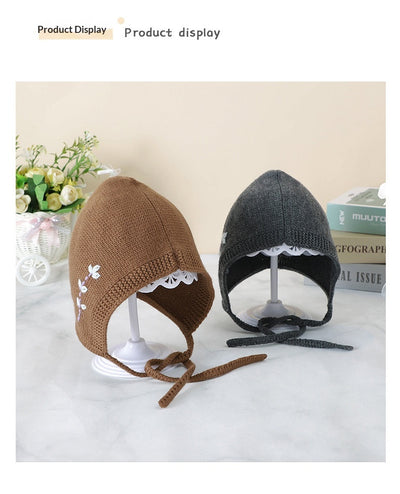 Gorro Tejido con Orejeras Bordadas a Mano - Protección Antiviento - Image 10