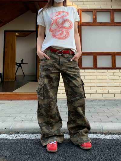 Overol Denim Camuflado con Bolsillos 3D y Cierre - Image 3