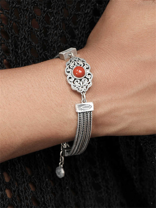 Pulsera Tejida South Red con Incrustaciones Vintage - Diseño de Lujo para Mujer - Image 8