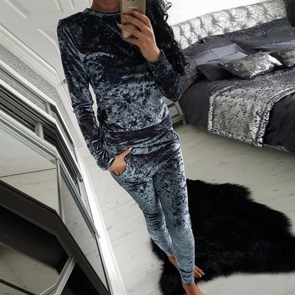 Conjunto de Traje de Terciopelo para Mujer - Dos Piezas con Mangas Largas - Image 3