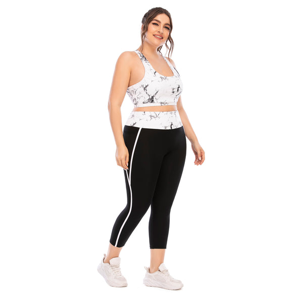 Conjunto de Yoga Plus Size - Legging e Top Esportivo