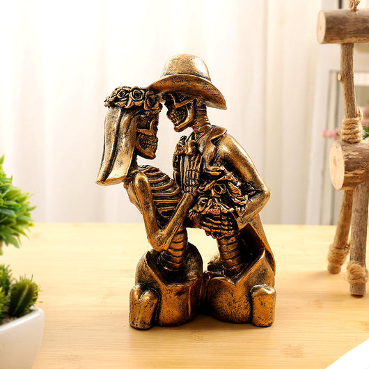 Adorno de Pareja Calaveras en Resina - Estilo Gótico Romántico - Image 4