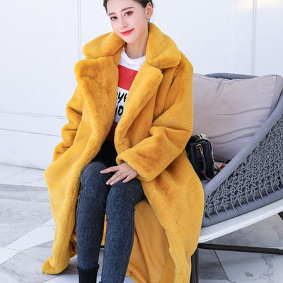 Abrigo Largo de Cashmere y Algodón con Detalles de Pelaje para Mujer - Image 15