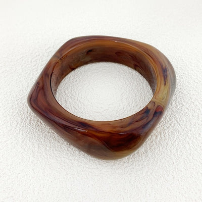 Pulsera de Acrílico Exagerada Estilo Europeo Americano con Diseño Translúcido Irregular - Image 12