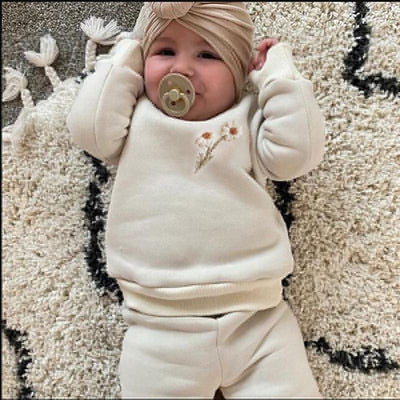 Conjunto de Ropa de Invierno para Bebé Niña y Niño con Bordado Térmico - Image 12