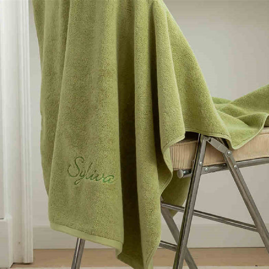 Toallas de Baño Personalizadas con Bordado de Nombres - Image 5