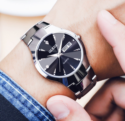 Reloj de Dama Acero Tungsteno Cuarzo Resistente al Agua con Esfera Luminosa - Image 7