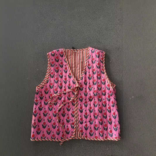 Blusa sin Mangas con Encaje Floral Delicado para Mujer