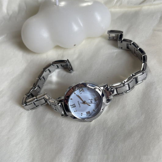 Reloj de Lujo Ligero para Mujer con Estilo Francés Sofisticado - Image 4