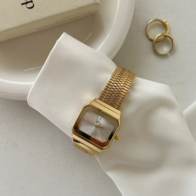 Reloj de Lujo Minimalista para Mujer con Esfera Grande Cuadrada - Image 7