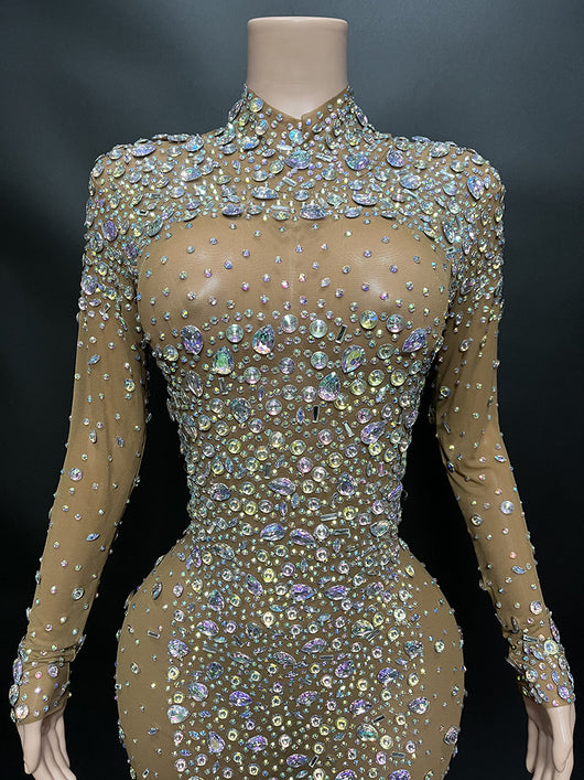 Vestido Largo Elegante Backless con Diamantes Brillantes y Manga Larga - Image 10