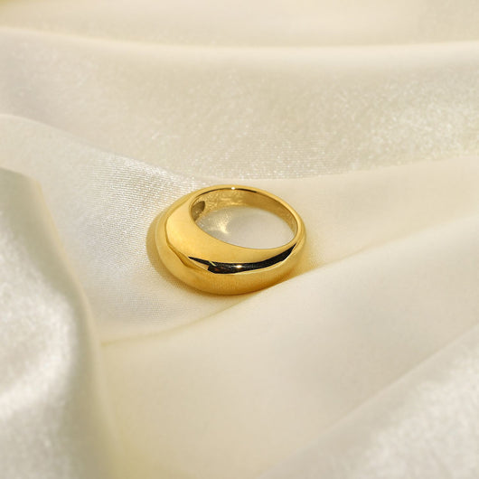 Gold-colored bracelet with a chain of small, interconnected heart-shaped links, featuring a lobster clasp and extender. - Image 8