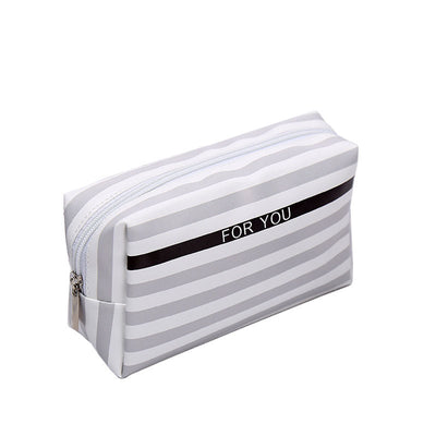 Bolsa de Cosméticos a Rayas para Viajes y Almacenamiento Portátil - Image 3
