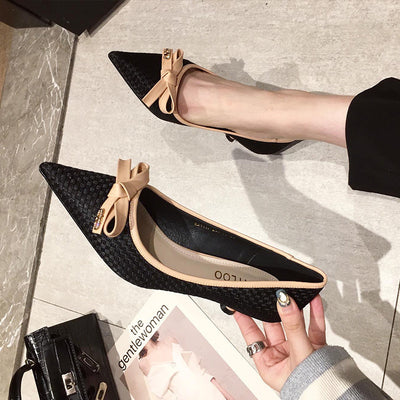 Tacones Stiletto Puntiagudos con Moño de Cuero para Mujer - Image 3