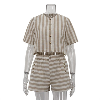 Conjunto de Pantalón Corto y Camiseta Rayada de Manga Corta - Image 5